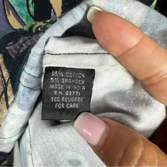 Mirror Image Vintage Denim Jacket W/Colorful Abstract Art.  Size Medium.  EUC. - Picture 7 of 11